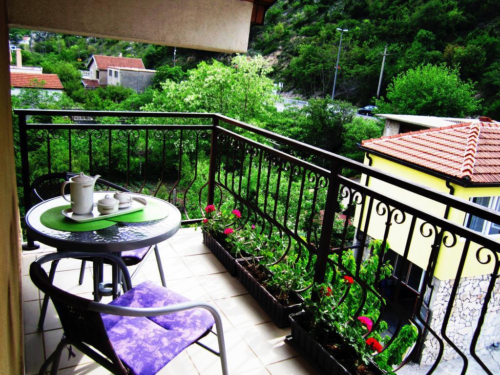 Apartment Katica Mostar Exteriör bild